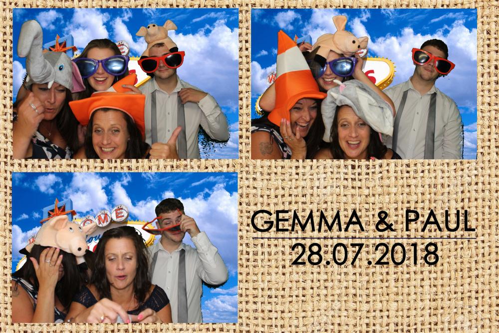 Gemma & Paul’s Wedding  | View more photos from the event at images.mobile-photo-booth.com/u/MobilePhotoBoothUK/Gemma-Paul’s-Wedding